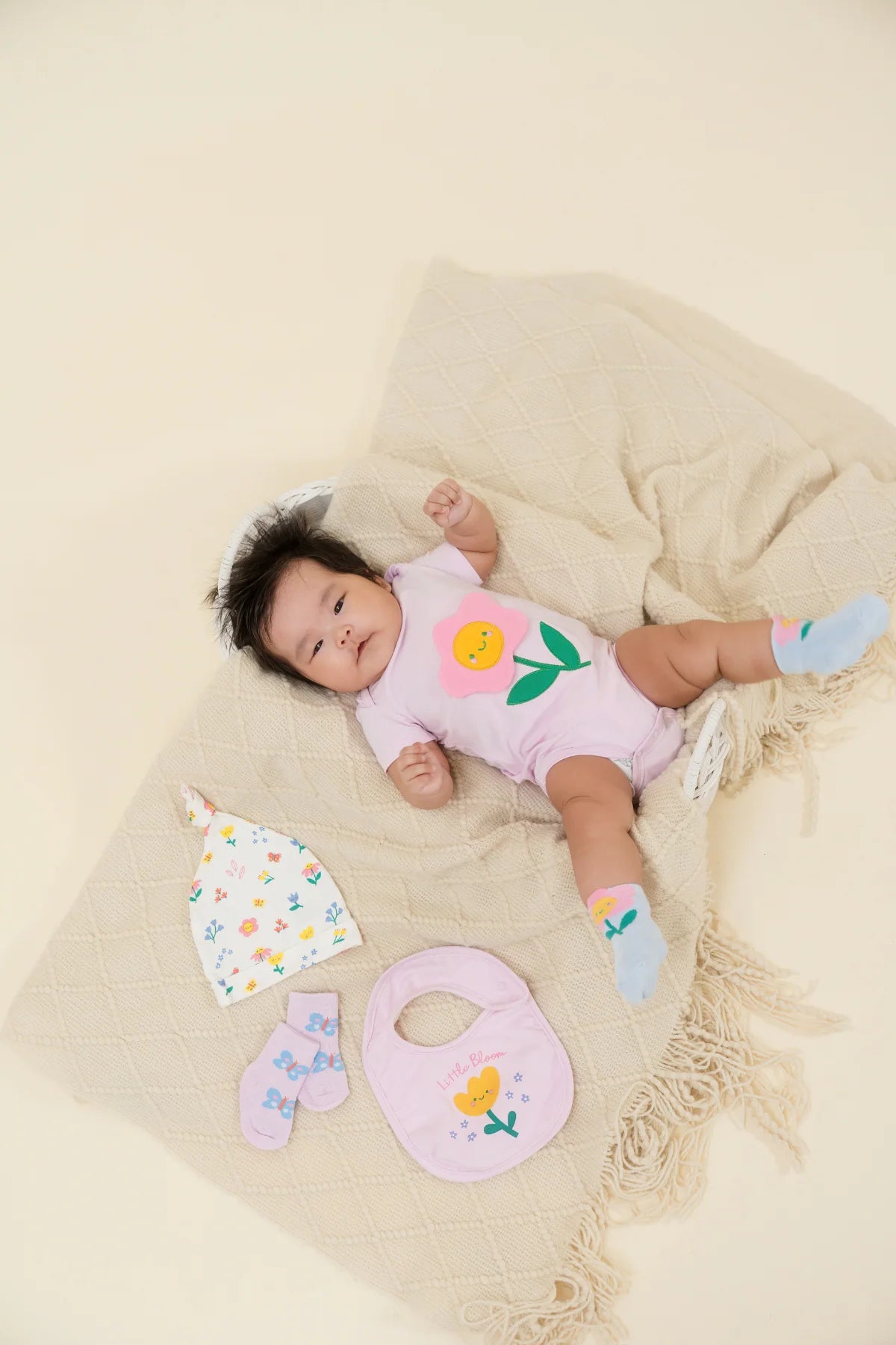 Not Too Big Tiny Blossom Gifting Set (6 pc)