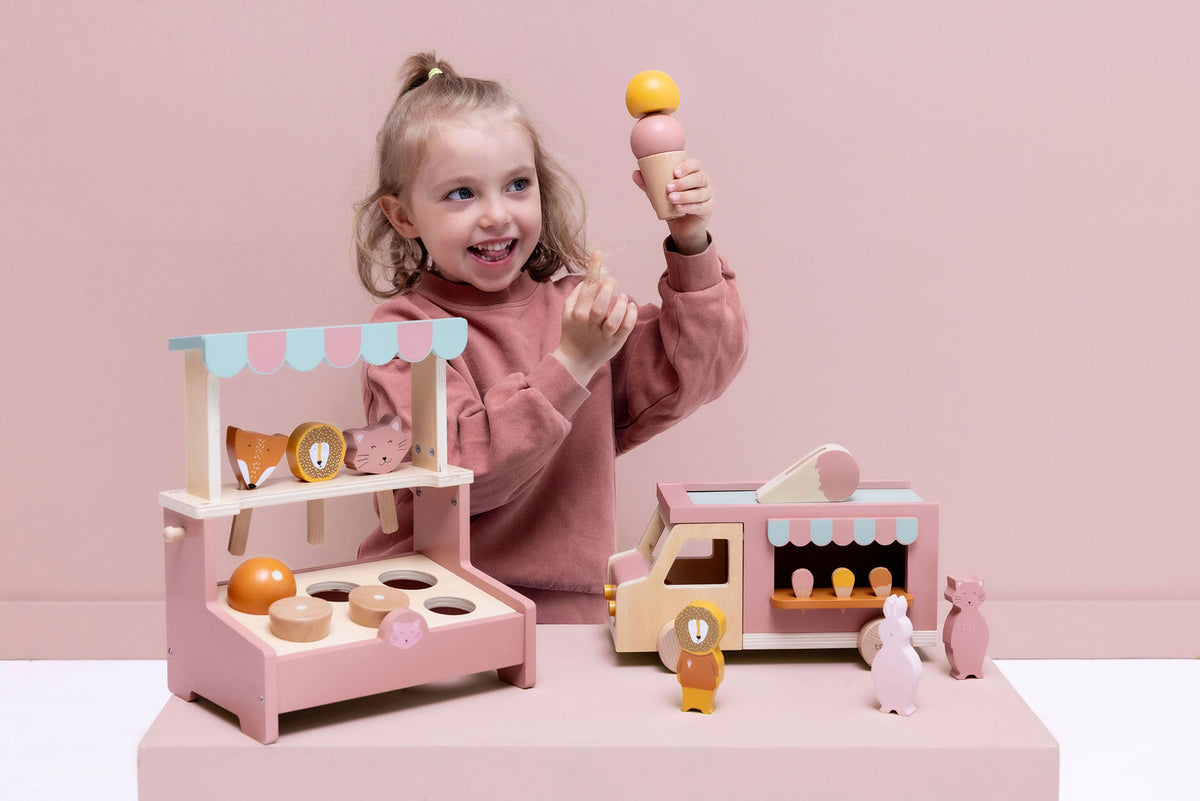Trixie Wooden Ice Cream Truck