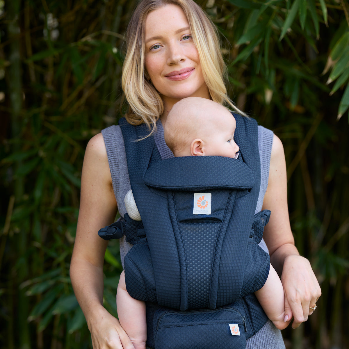 Ergobaby Omni Deluxe All-In-One Mesh Baby Carrier