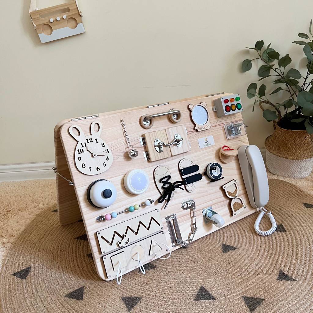 [PRE-ORDER] Penguinlada BusyFirst BusyBoard & Whiteboard