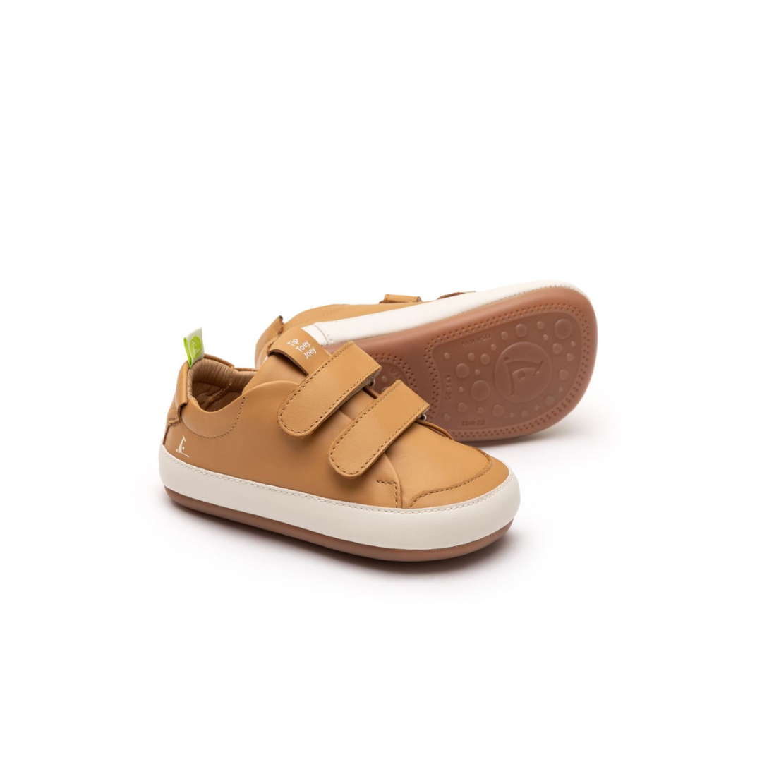 Tip Toey Joey Bossy Sneakers