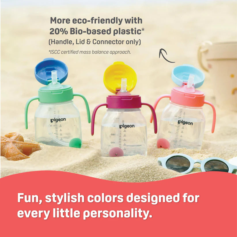 Pigeon StarTouch™ Straw Cup with Gravity Ball (250ml)
