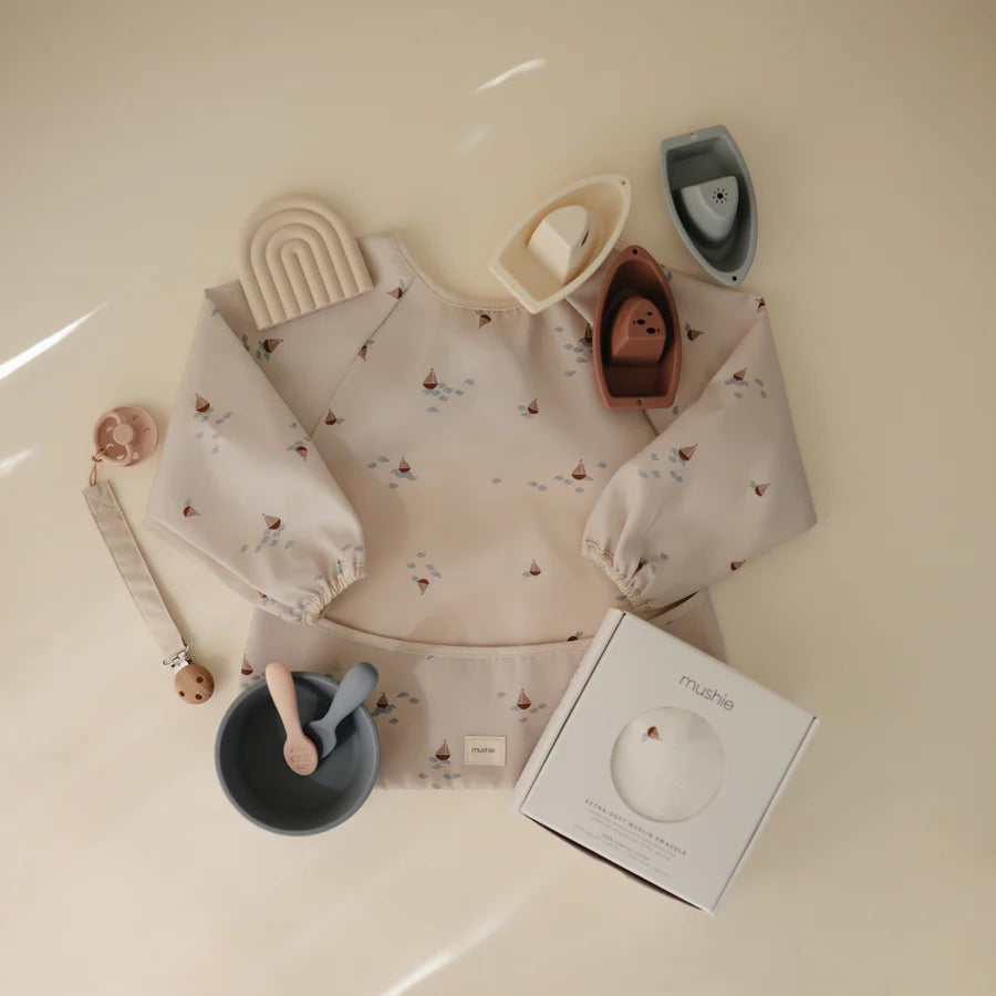 Mushie Long Sleeve Bib